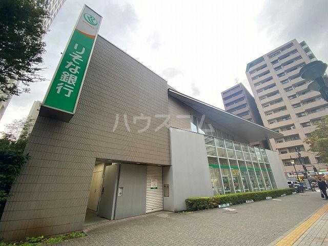 銀行　りそな銀行　練馬支店（銀行）まで452m