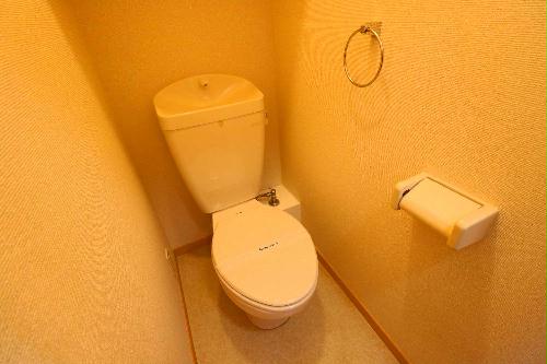 トイレ　同タイプの物件写真です。