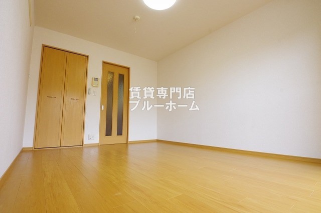 その他部屋・スペース　別角度からの洋室！