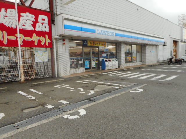 コンビニ　ローソン有田バイパス店様（コンビニ）まで650m