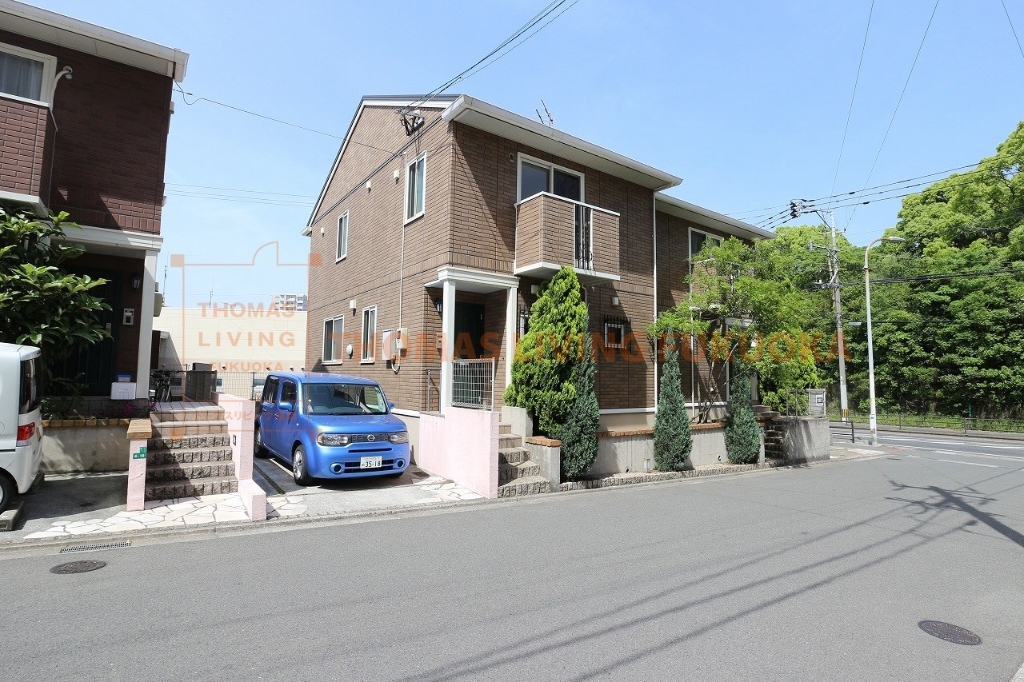 建物外観　閑静な住宅街です。大和ハウスにシリーズ物件が広がります。