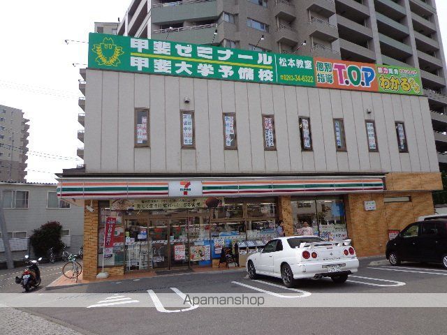 コンビニ　セブンイレブン（コンビニ）まで85m