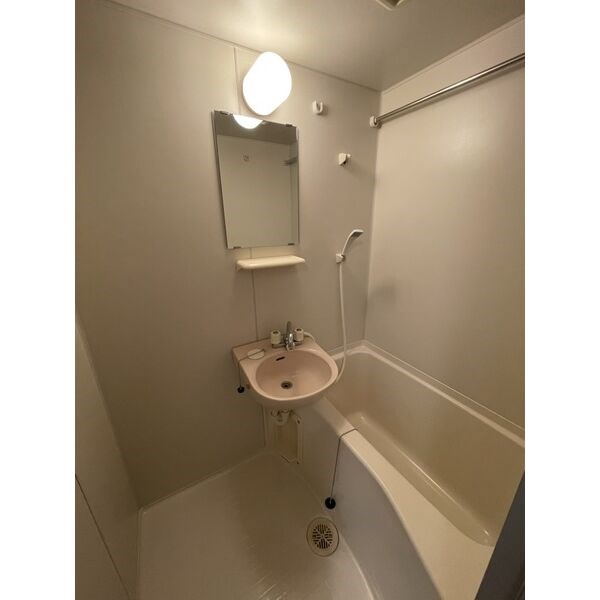 バス・シャワールーム　※別室参考写真※