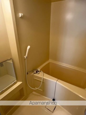 メイユールプランタニエの風呂写真