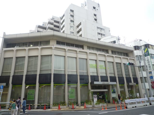 銀行　三井住友銀行（銀行）まで370m