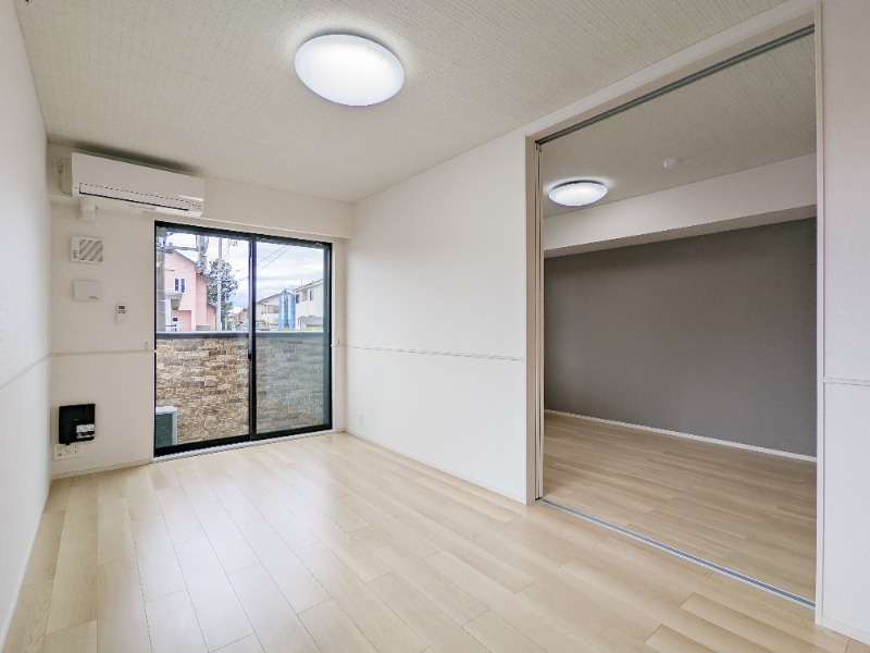 居室・リビング　図面と現状に相違がある場合には現状を優先