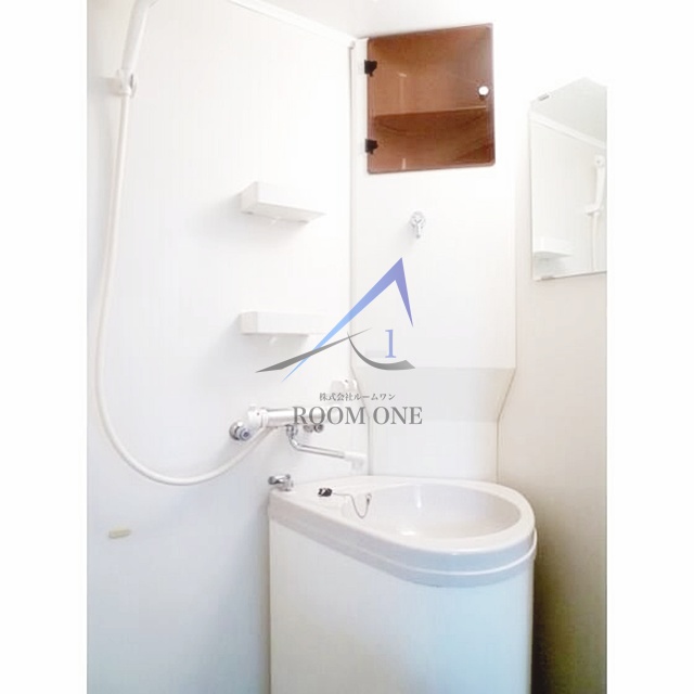 バス・シャワールーム　シャワールームです。