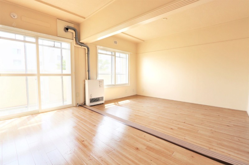 居室・リビング　明るいリビング♪