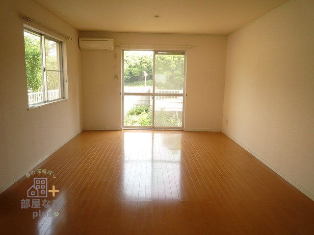 居室・リビング　※内装工事前写真です