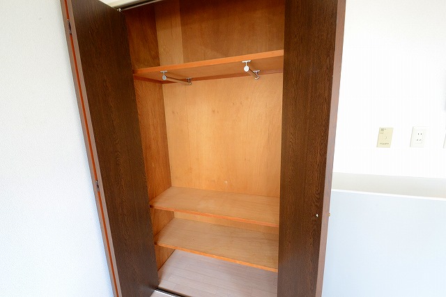 収納　奥行きのあるクローゼットです☆