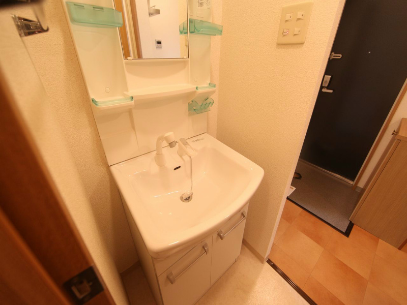 洗面設備　脱衣所　独立洗面台（シャンプードレッサー）