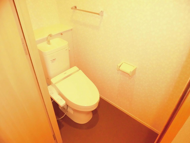 トイレ　トイレです。