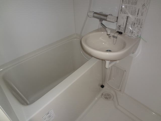 バス・シャワールーム　浴室
