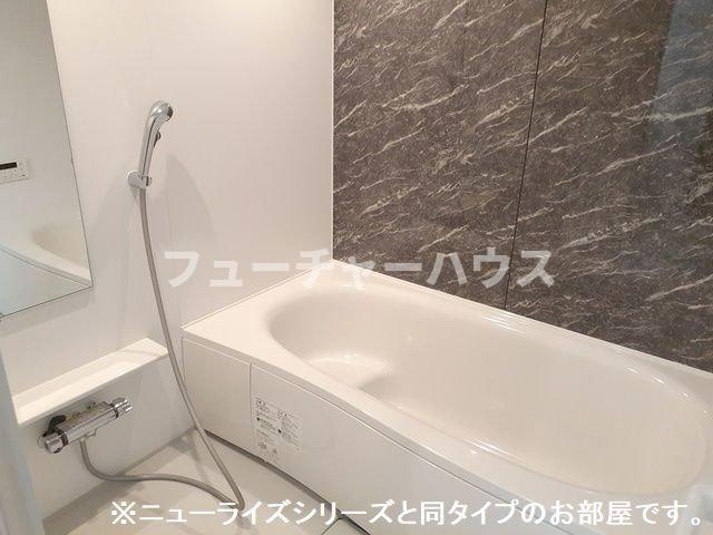 バス・シャワールーム　お風呂で日々の疲れを落としましょう