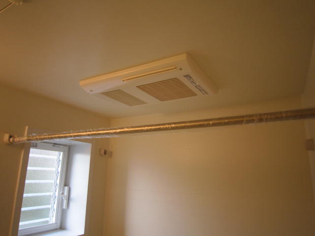 その他設備　浴室乾燥機