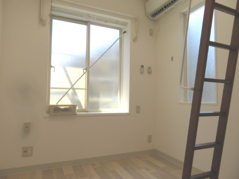 居室・リビング　※別部屋写真参照