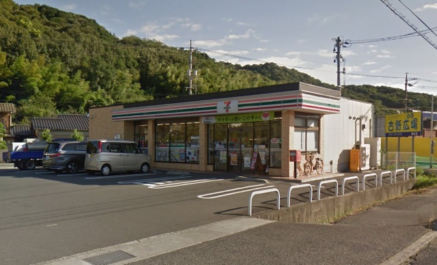 コンビニ　セブンイレブン岡山植松店（コンビニ）まで202m