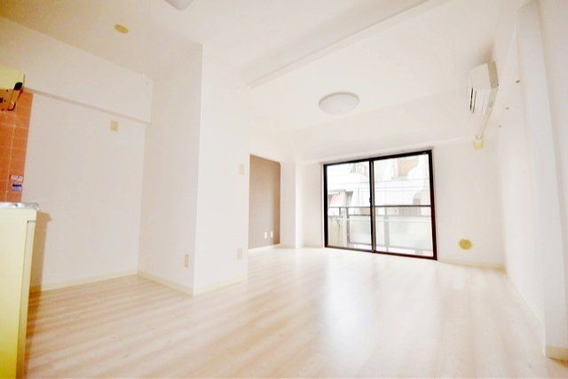 居室・リビング　同タイプ参考写真