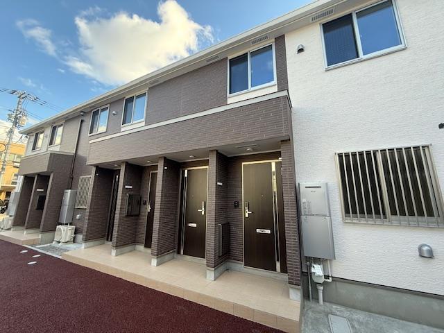 建物外観　外観写真（昼）