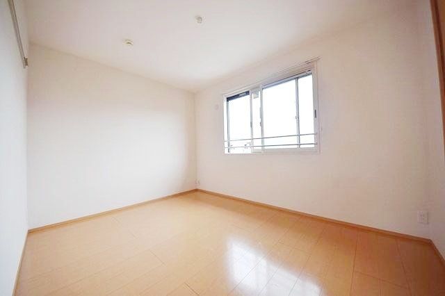 居室・リビング　★6帖の洋室です★