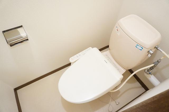 トイレ　トイレ