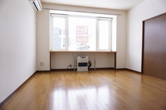 居室・リビング　リビング１