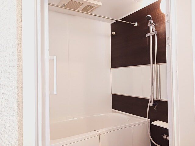 バス・シャワールーム　お風呂です