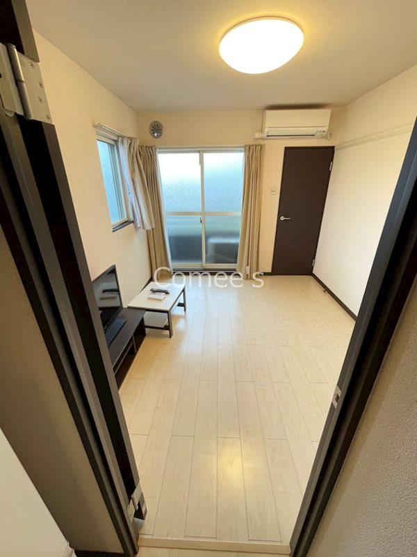 居室・リビング　リビング