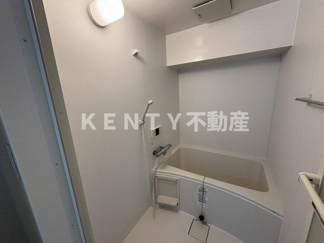 バス・シャワールーム　お風呂です