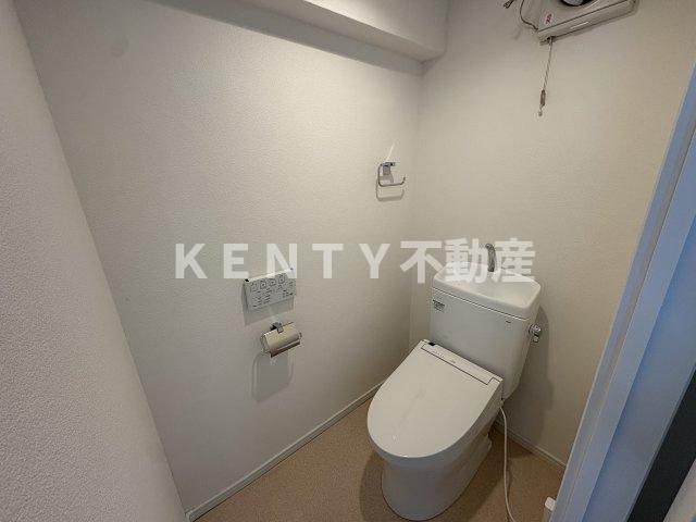 トイレ　落ち着いたトイレです