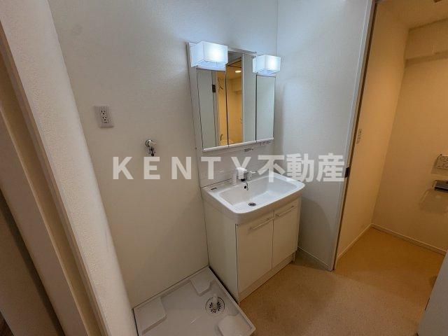 洗面設備　使いやすい洗面所です