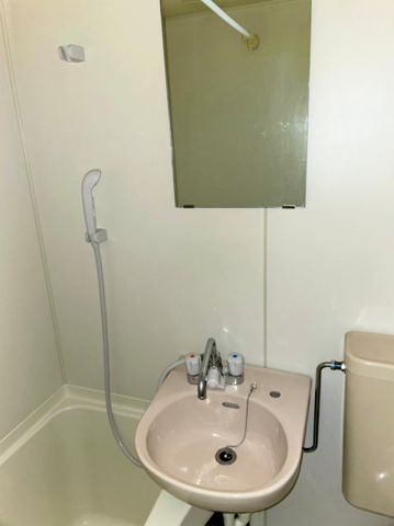 洗面設備　同仕様