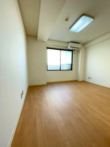 居室・リビング　同仕様