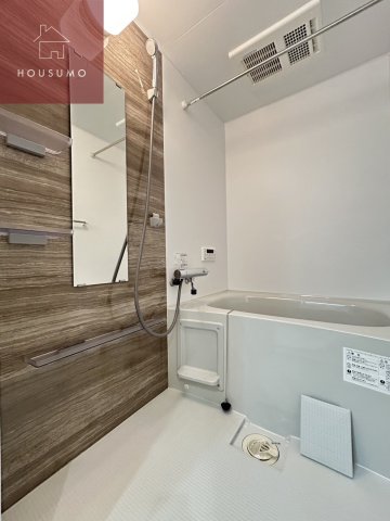 バス・シャワールーム　お風呂で日々の疲れを落としましょう