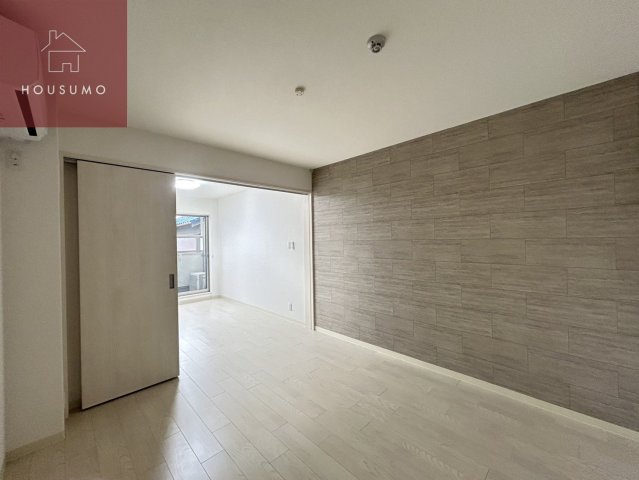 居室・リビング　居間です