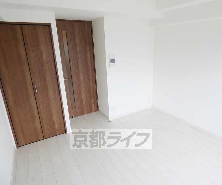 居室・リビング　きれいなお部屋です。
