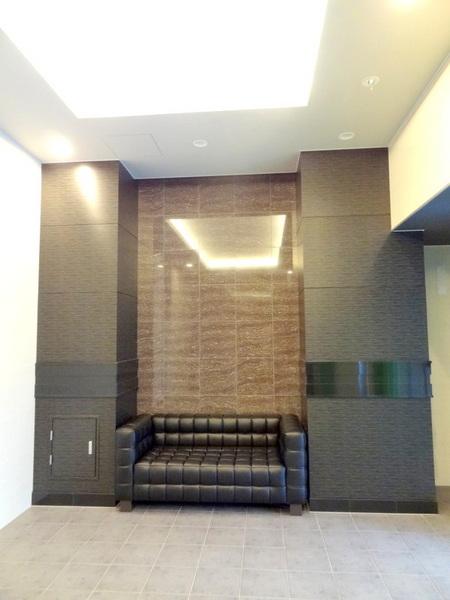 エントランス　★立派なエントランス★