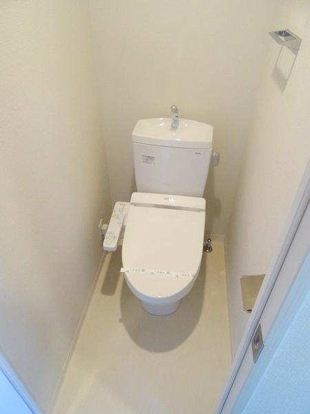トイレ　★ウォシュレット付き★