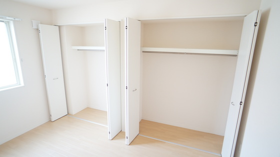 収納　クローゼット