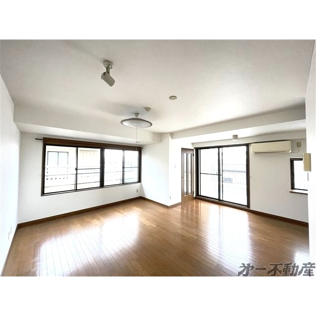 建物外観　ＬＤＫ