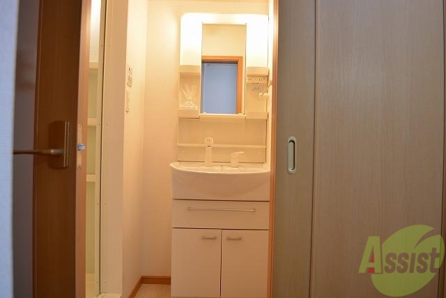 洗面設備　洗面台も独立