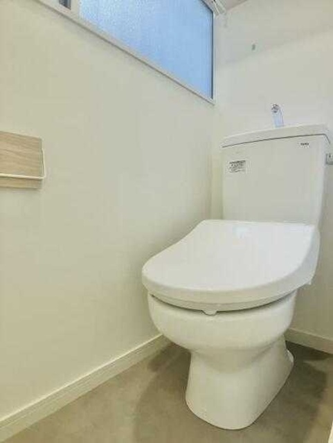 トイレ　※別部屋参考写真