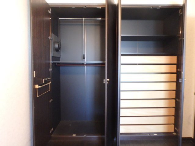 収納　システムクローゼット