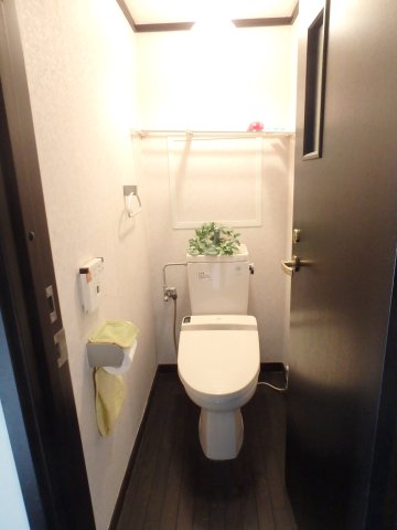 トイレ　清潔感のあるトイレ