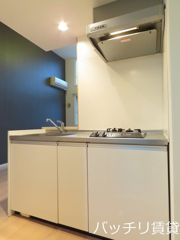 キッチン　同型タイプの為、現状を優先致します。