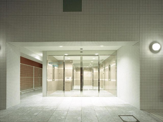 エントランス　エントランス