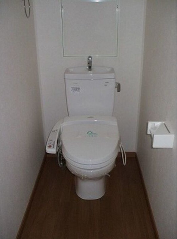 トイレ　図面と現状に相違がある場合には現状を優先