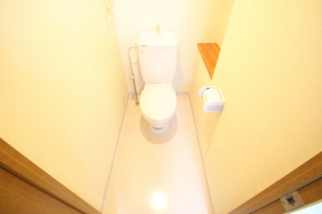 トイレ　別室の参考写真です。※現況優先