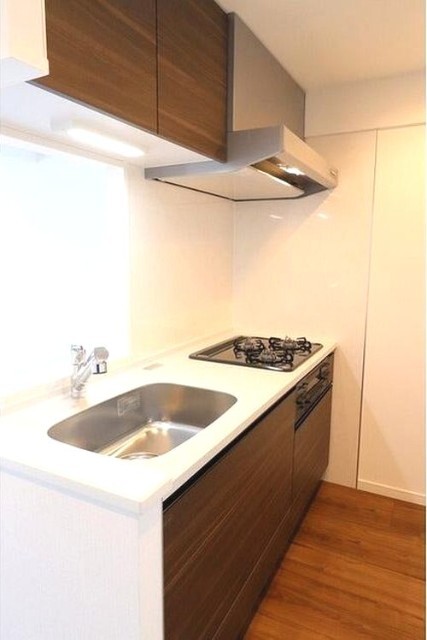 キッチン　人気のシステムキッチンです