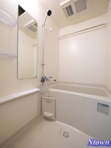 バス・シャワールーム　日々の疲れを癒すお風呂付です